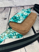 Load image into Gallery viewer, Floral Crossbody Bag
