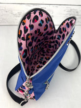 Load image into Gallery viewer, The Dilara Crossbody Pattern