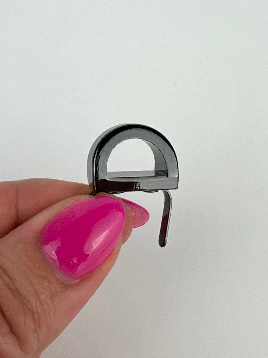 Small Dshape Prong Side Strap Connectors Siah Swag Bags