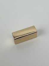 Load image into Gallery viewer, 3/4 Inch Strap Ends- Enclosed