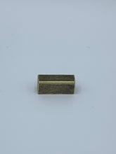 Load image into Gallery viewer, 3/4 Inch Strap Ends- Enclosed