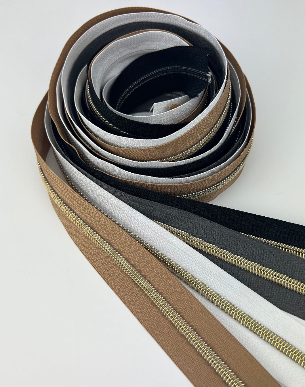 #5 Nylon Zipper Pack- Neutrals- Black/White/Storm Cloud/Mocha Latte