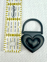 Load image into Gallery viewer, Heart Strap Connectors
