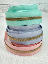 Load image into Gallery viewer, #5 Nylon Zipper Pack- Periwinkle Haze/Calypso Blue/Blush Pink
