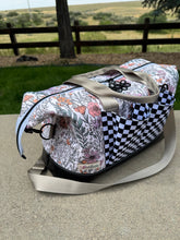 Load image into Gallery viewer, Nomad Overnight Bag
