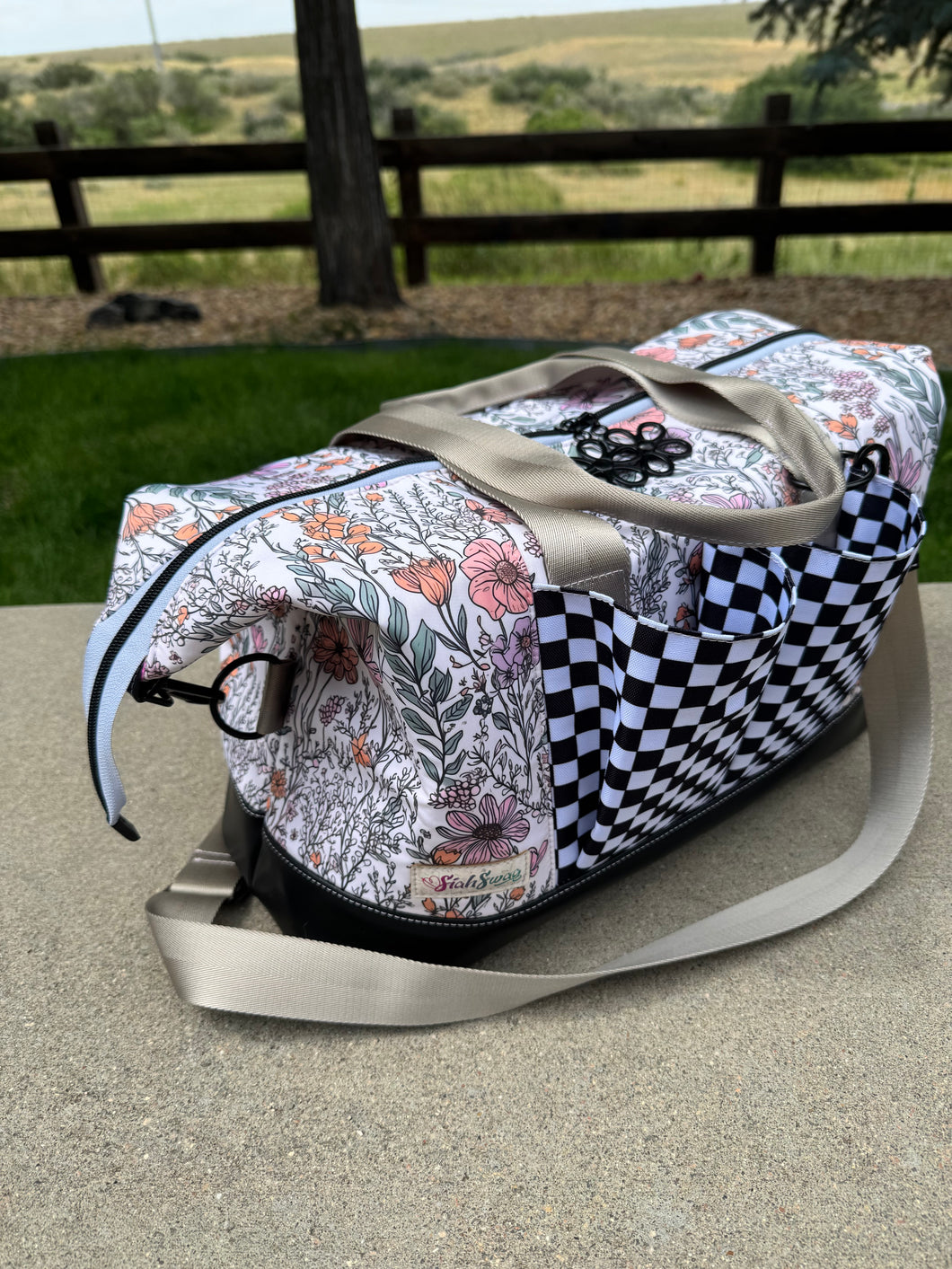 Nomad Overnight Bag