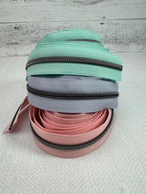 Load image into Gallery viewer, #5 Nylon Zipper Pack- Periwinkle Haze/Calypso Blue/Blush Pink
