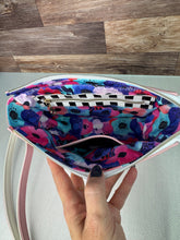 Load image into Gallery viewer, Rainier Crossbody Bags

