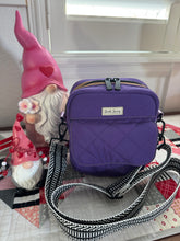 Load image into Gallery viewer, Shiloh Crossbody Bag
