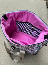 Load image into Gallery viewer, Nomad Overnight Bag
