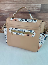 Load image into Gallery viewer, Dulcinea Handbag
