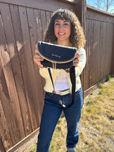 Load image into Gallery viewer, The Dilara Crossbody Pattern
