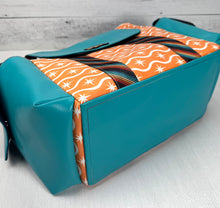 Load image into Gallery viewer, Summer Breeze Tote Pattern
