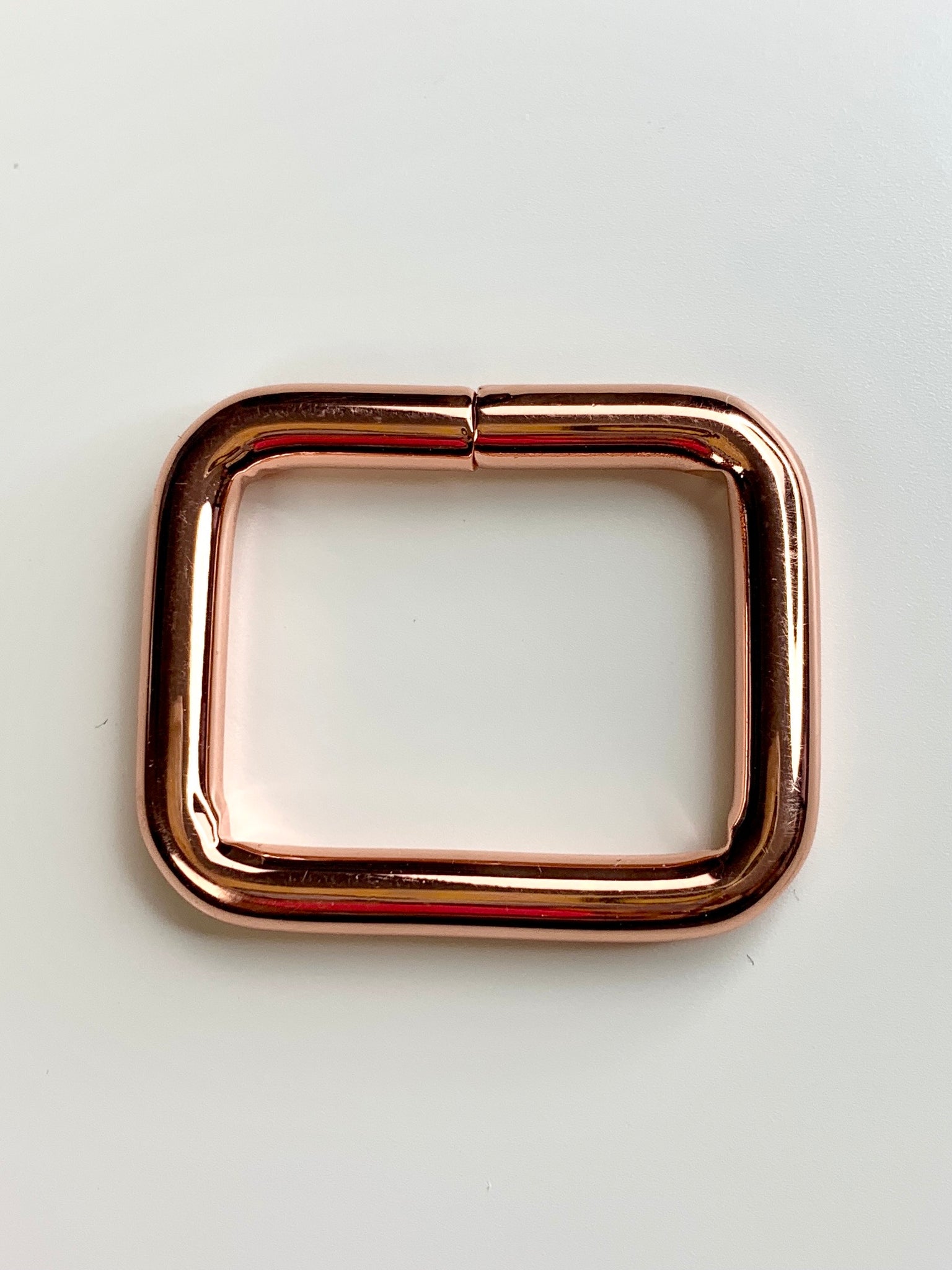 1 Inch Rectangle Rings – Siah Swag Bags